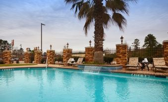 Best Western Plus Crown Colony Inn  Suites