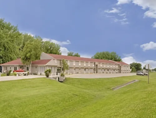 Sunset Inn and Suites Hotels in Cass County