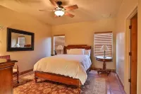 Mesquite style villa on golf course with amazing desert and mountain views Hotel a Borrego Springs