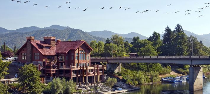 The Lodge at Riverside Hotels in Grants Pass