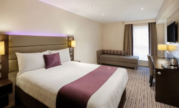 Premier Inn London Archway Hotel