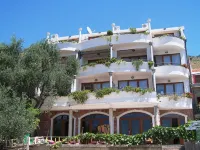 Levantin Inn 1/2 Room N.11 Hotel in zona Royal Beach