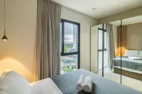 Sua Estadia Exclusiva a Poucos Passos do Mar em Meia Praia - Ffs Hotels in Itapema