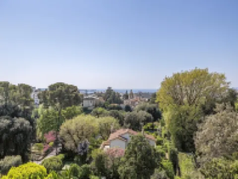 Modern flat with sea view - AC- 2BR- 4P - Cannes