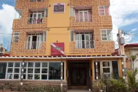 One Averee Bay Hotel