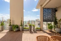 Sua Estadia Exclusiva a Poucos Passos do Mar em Meia Praia - Ffs Hotels in Itapema