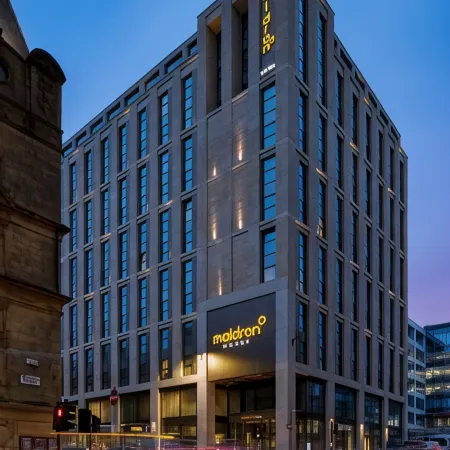 Maldron Hotel Glasgow City Отели рядом с достопримечательностью «Библиотека Митчелл»