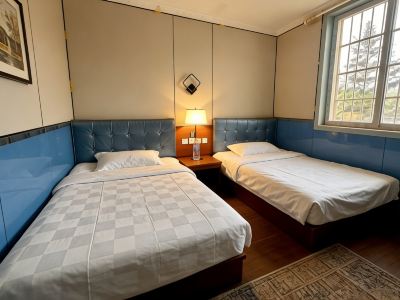 Gulou Holiday Inn