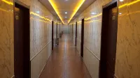 Qingxu Sunshine Bathing Industry Hotel