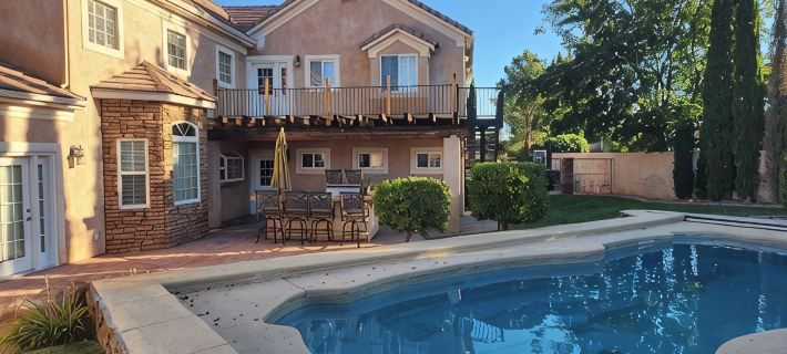 4-bedroom house with Pool, WiFi and AC close to Lake Powell and Antelope Canyon. ページのホテル