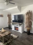Charming 2-bedroom apartment with WiFi, AC in Wabash. - Wifi