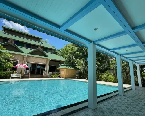 กรีนทรี รีสอร์ต โรงแรมในอำเภอ ดอยหล่อ
