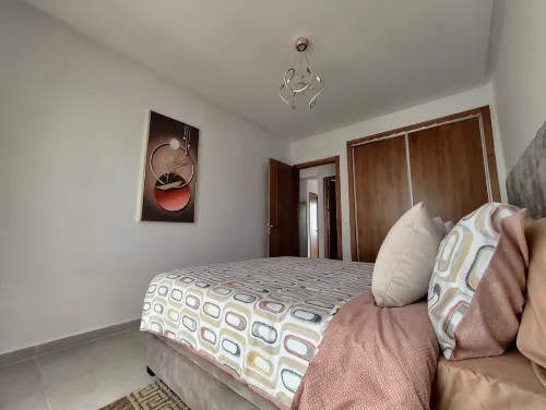 Light & Airy Family apartment with private pools & excellent local beaches