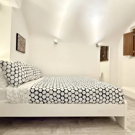 Apollo Home "Cozy and independent home near the Ursino Castle"