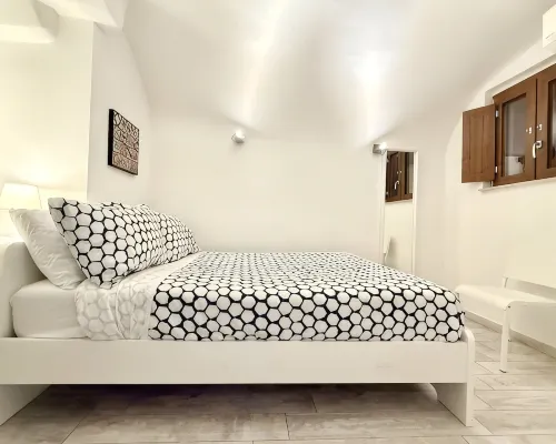 Apollo Home "Cozy and independent home near the Ursino Castle"