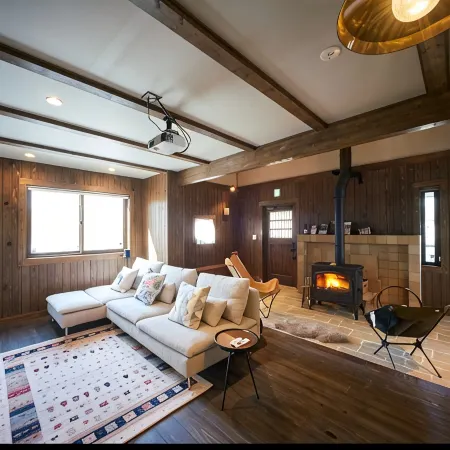 Slow House Niseko with Private Onsen