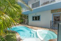 Island pool home awaits in Islamorada's Port Antigua - Villas