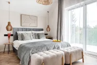 4-bedroom house in marvelous Balatonakarattya with pool, jacuzzi and sauna. - 4 星級