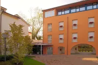 Bleis Hotel
