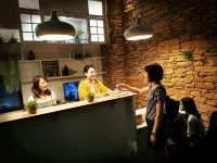 藍水輕旅 大园站附近的飯店