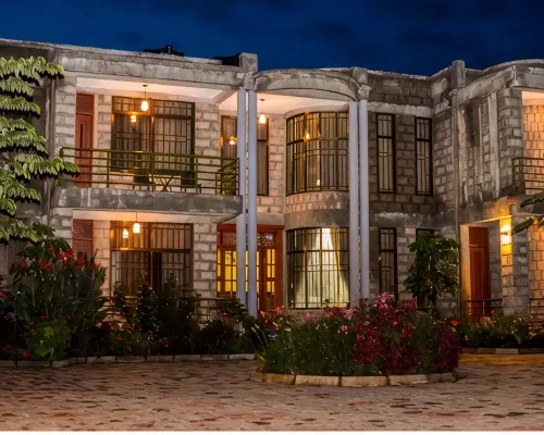Burka Coffee Lounge Hotels in Arusha