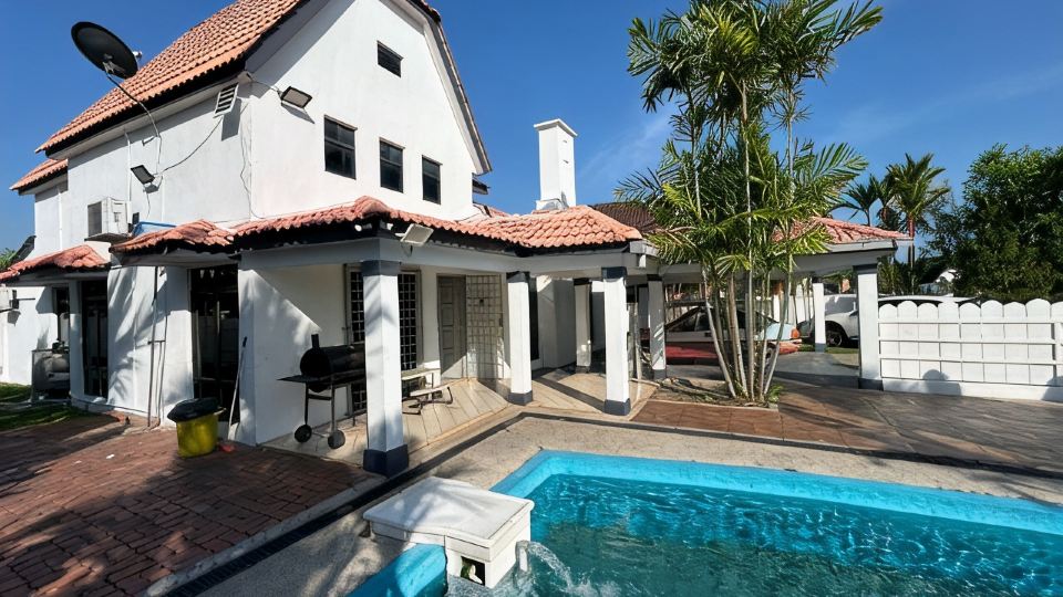 Lot 942 - A'Famosa Melaka Villa Pool KTV WIFI 5 ROOM 2BR