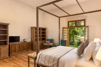 Clodagh Manor House by Seven Angels - 3-Star