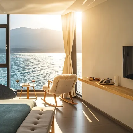 On the side of clear water, sunrise on the sea, waterfront and sea view vacation accommodation