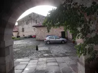 Parador de Santillana de Gil Blas - parking