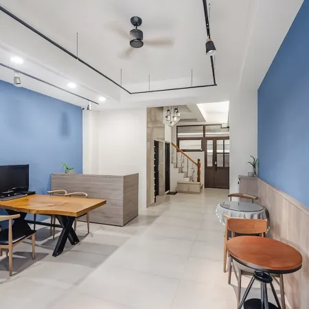 Spring Rain Hostel