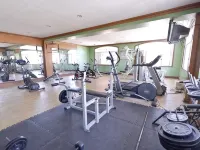 Crown Regency Suites Mactan Hotels in Cebu