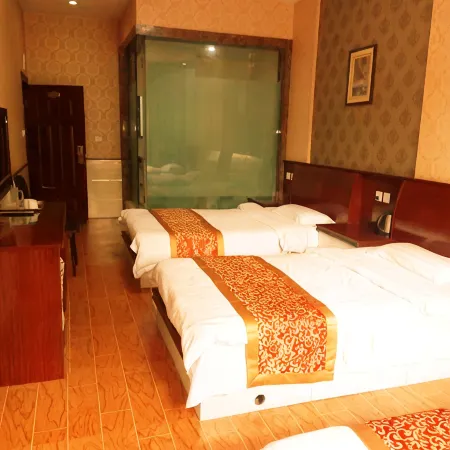 Huaying Yixin Hotel