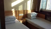Lingshou Huaxia Hotel