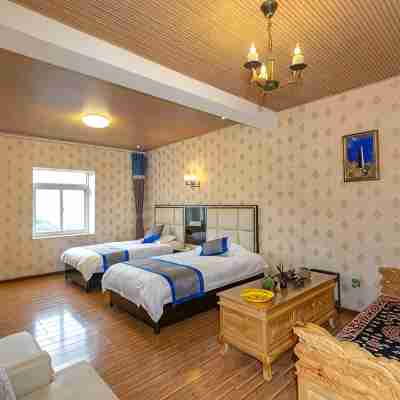 Danbading Shengjing Hotel (Jiaju Zangzhai No.5 Observation Deck) Rooms