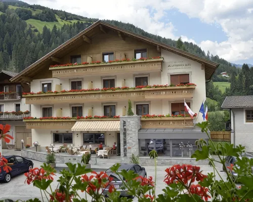 Hotel Alpenblick Hotels in Sarentino