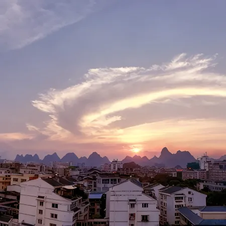 Li River Purejoy Hotel Guilin (Elephant hill Park and TwoRiver & FourLake landscape)