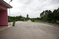 Hi Tech Resort