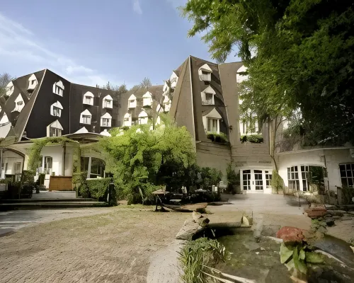 Waldhaus Reinbek Hotels in Stormarn