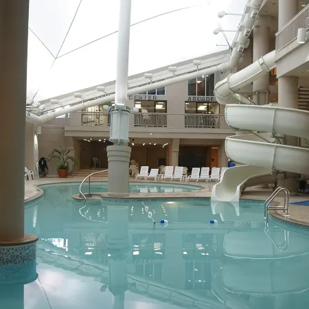 Hilton Niagara Falls/ Fallsview Hotel and Suites
