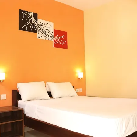 Le Cactus Guesthouse