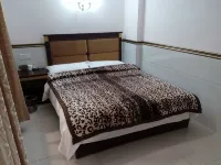 Renshou Xinyi Hotel