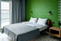 Pesok I More Hotel - 2-Star