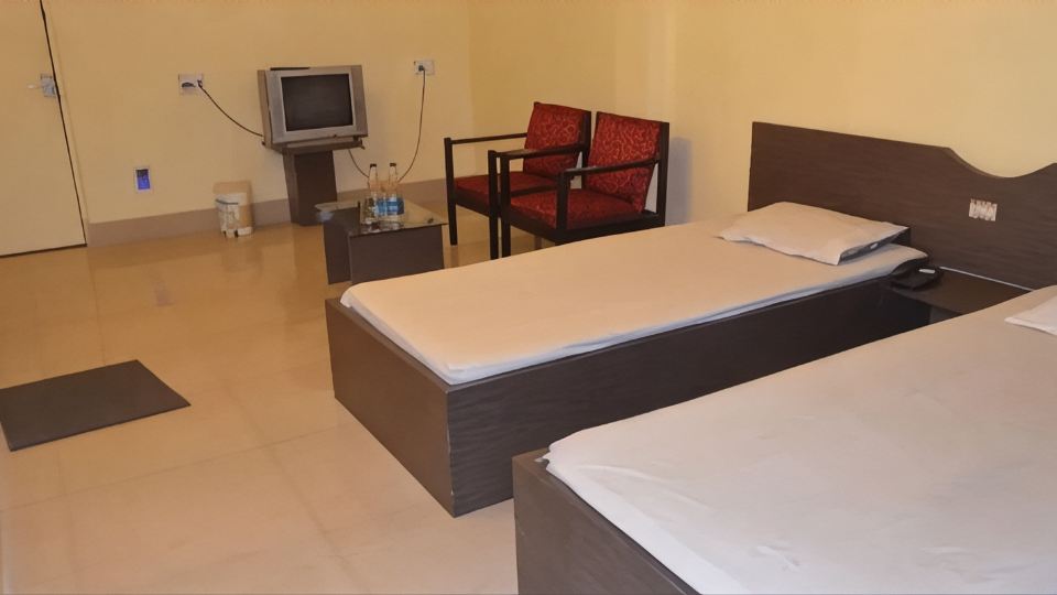 Hotel Reliance