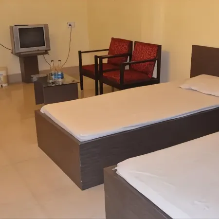 Hotel Reliance