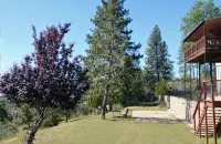 Yosemite Gateway at Bass Lake — A Spacious Sierra Nevada Mountain Retreat