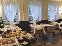 DK Hotel Heidelberg - breakfast
