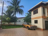 This is a Family Friendly Property Ideal for Groups of 6 People. - Wifi