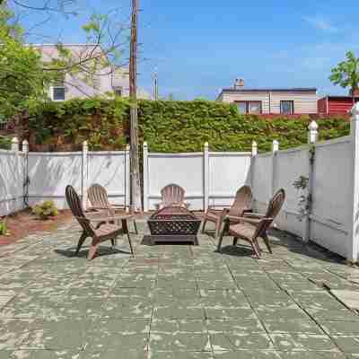 Spacious 2Br Near Statue of Liberty & Manhattan — Free Parking Hotel Exterior