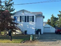Coastal Getaway in Ocean Gate- 2 Min Walk to Beach & Boardwalk with Water Views! - Gym
