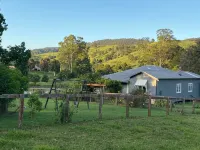 Little Farmhouse Near The Dairy - con encanto